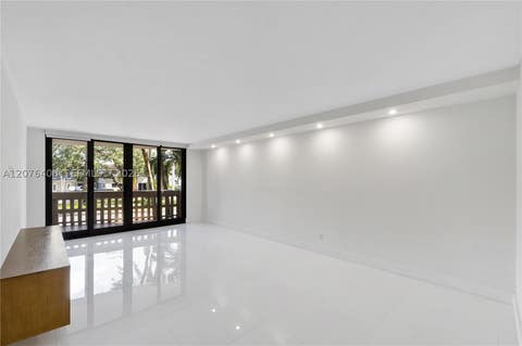 Tiny photo for 90 Edgewater Dr #104, Coral Gables, FL 33133 (MLS # A12076408)