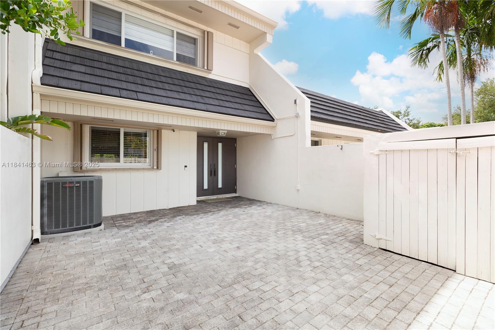 KINGS CREEK - Residential