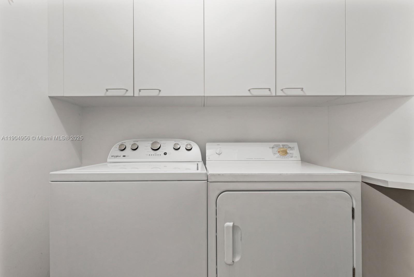 PORTOFINO TOWER CONDO - Residential