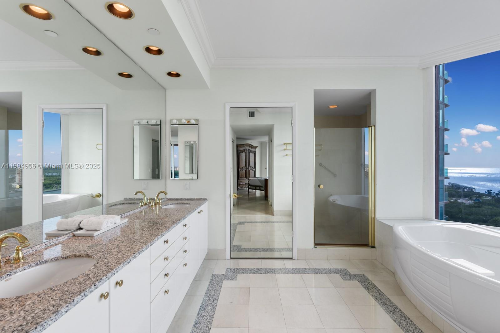 PORTOFINO TOWER CONDO - Residential