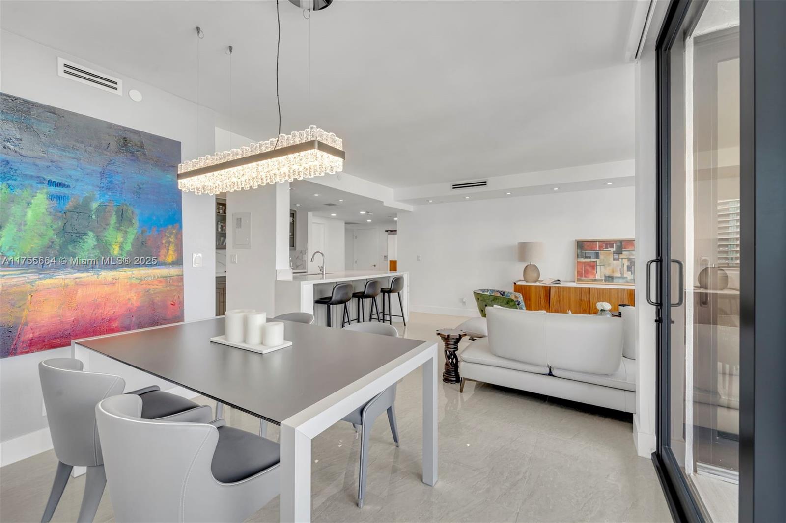 1581 Brickell Ave 1007