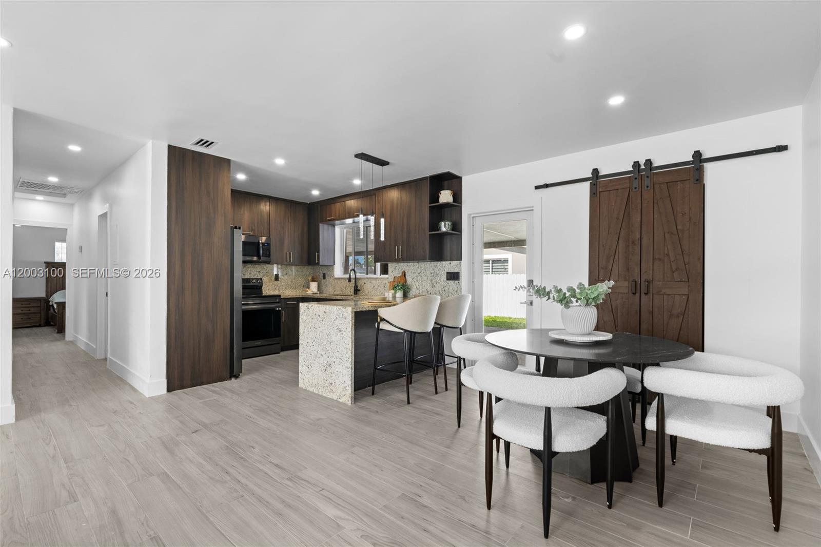 REDLAND VILLAS REV - Residential