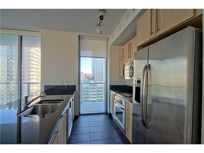 THE AXIS ON BRICKELL II C - Residential Lease