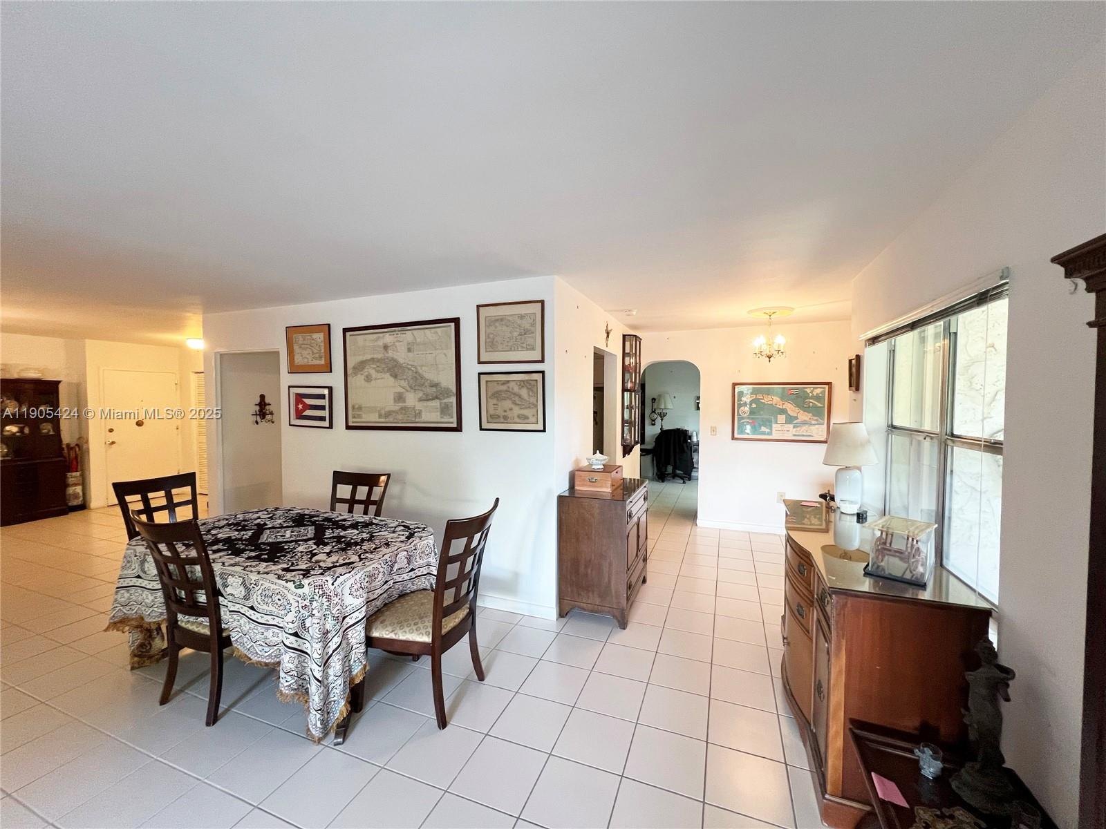 VILLA CAPRI CONDO - Residential