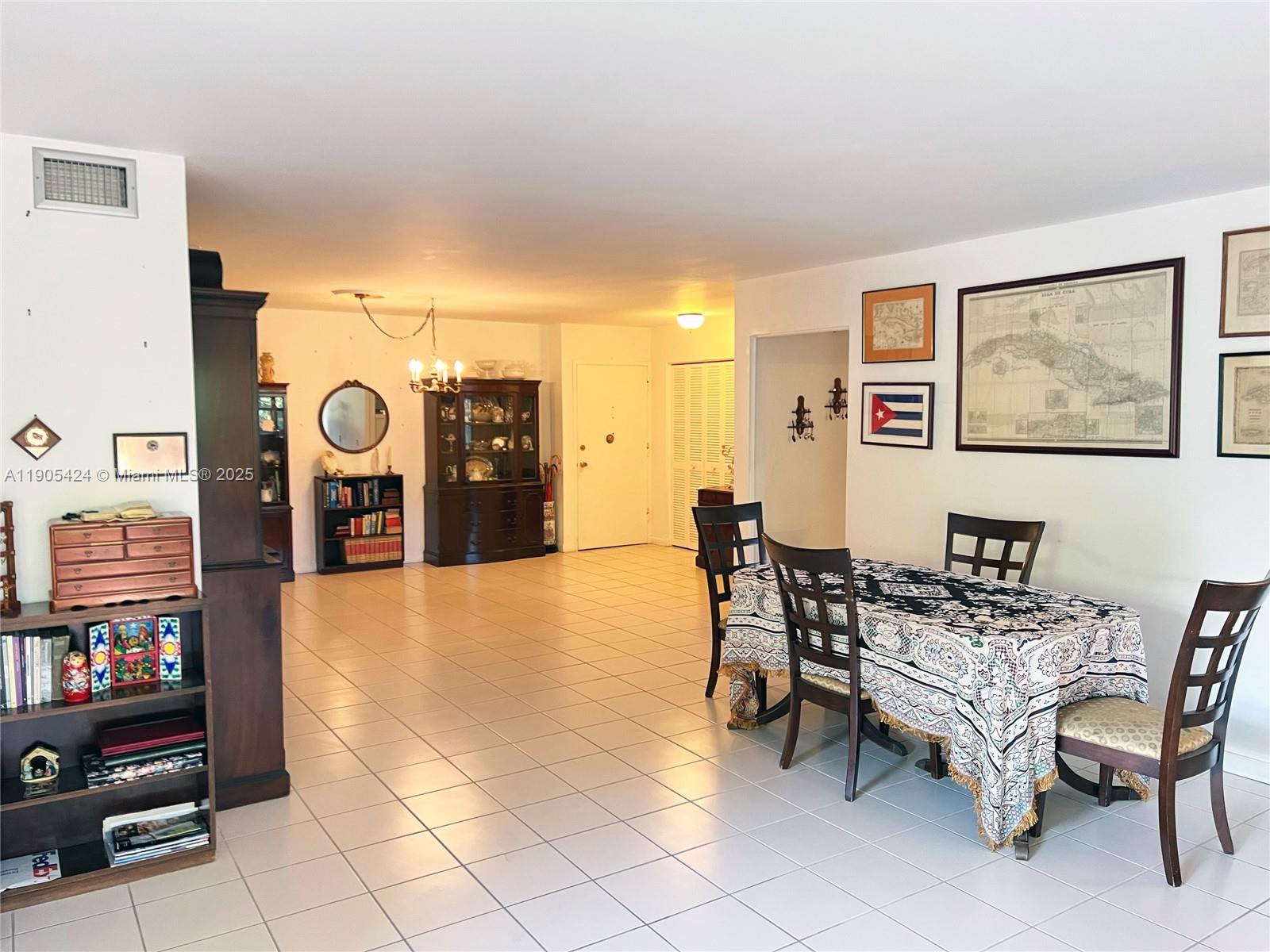 VILLA CAPRI CONDO - Residential