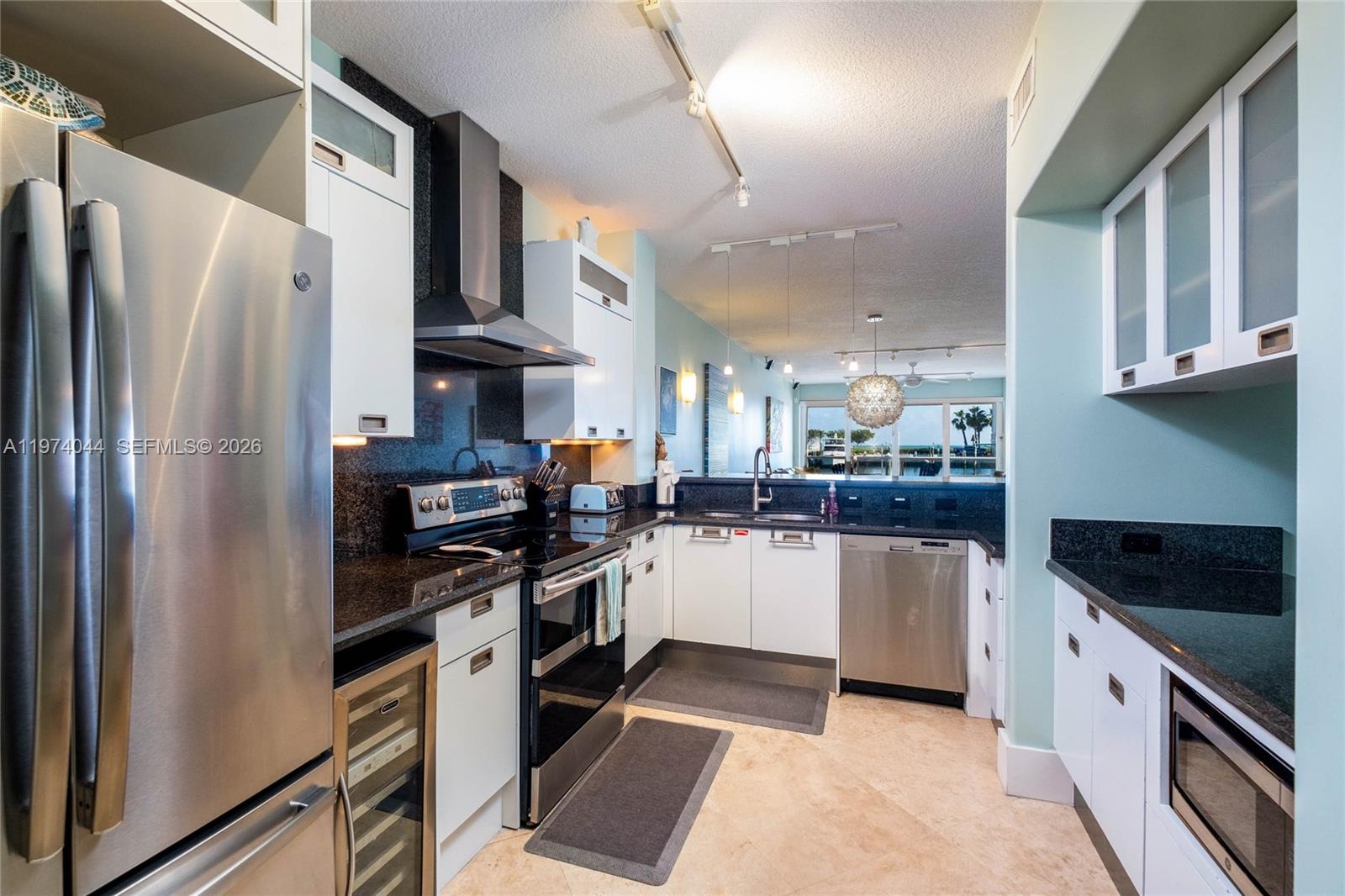 THE DOLPHIN AT MARINERS C - Residential