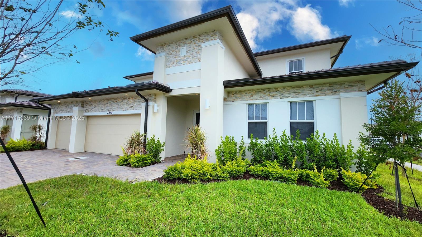 Rental Property at 4458 Sw 122nd Way, Davie, Broward County, Florida - Bedrooms: 5 
Bathrooms: 5  - $9,900 MO.