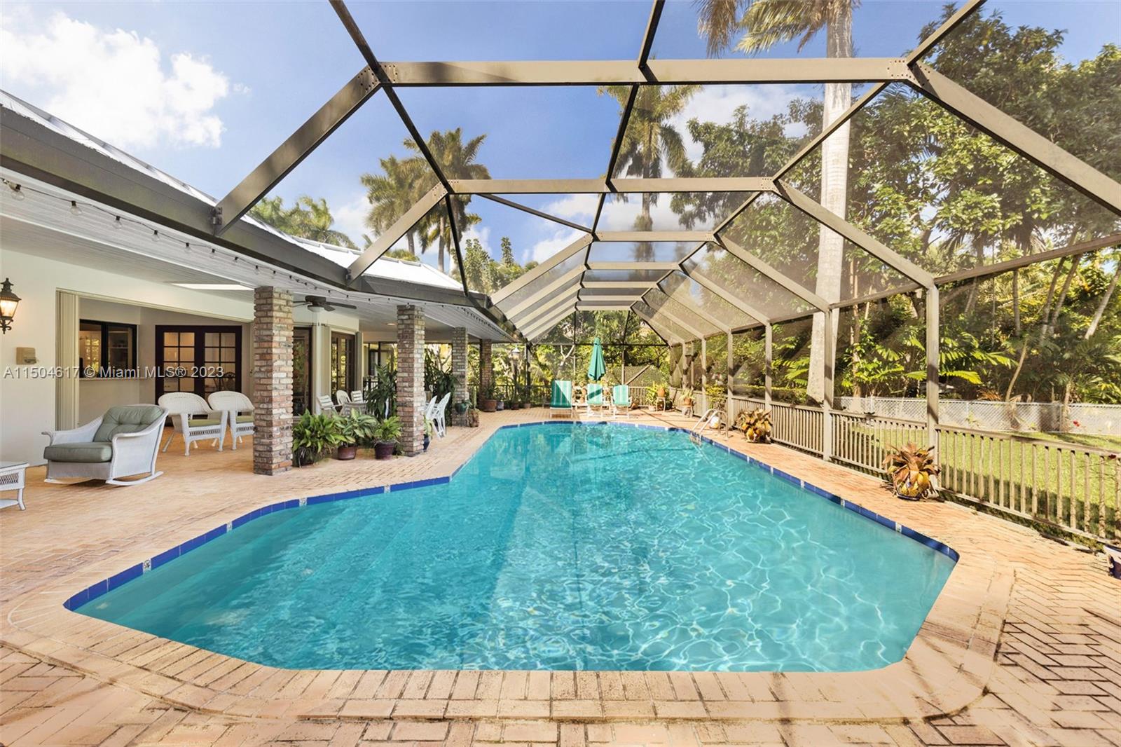 VAN HAVEN ESTATES - Residential