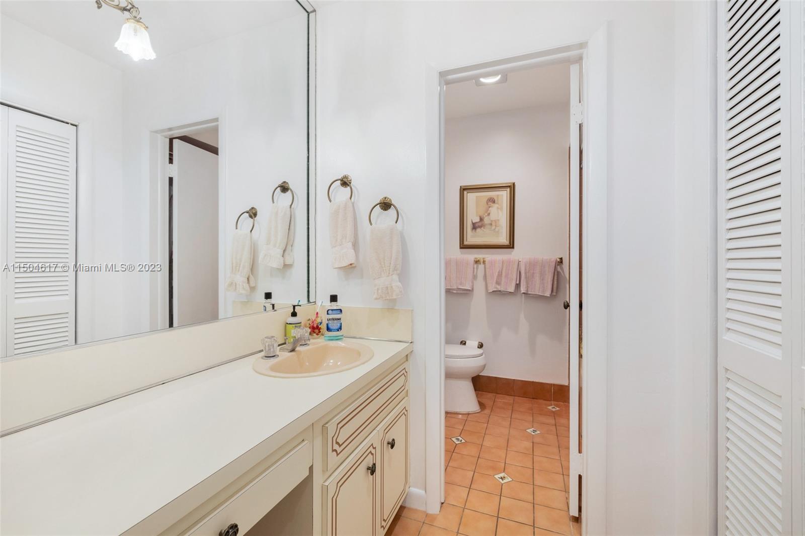 VAN HAVEN ESTATES - Residential