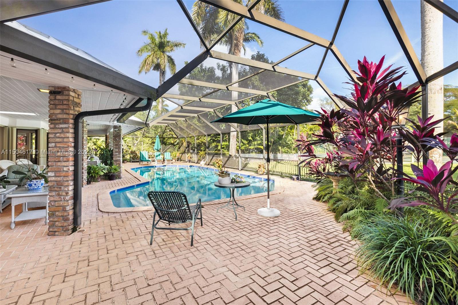 VAN HAVEN ESTATES - Residential