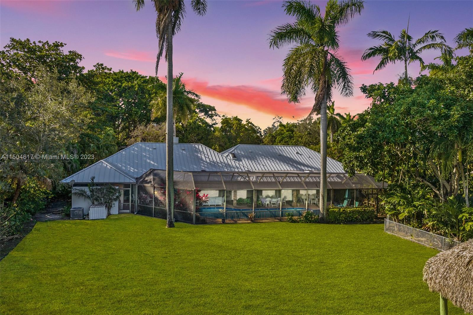 VAN HAVEN ESTATES - Residential