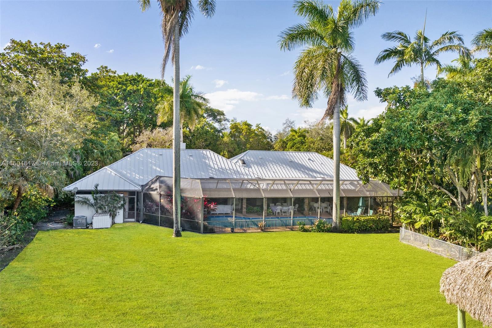 VAN HAVEN ESTATES - Residential