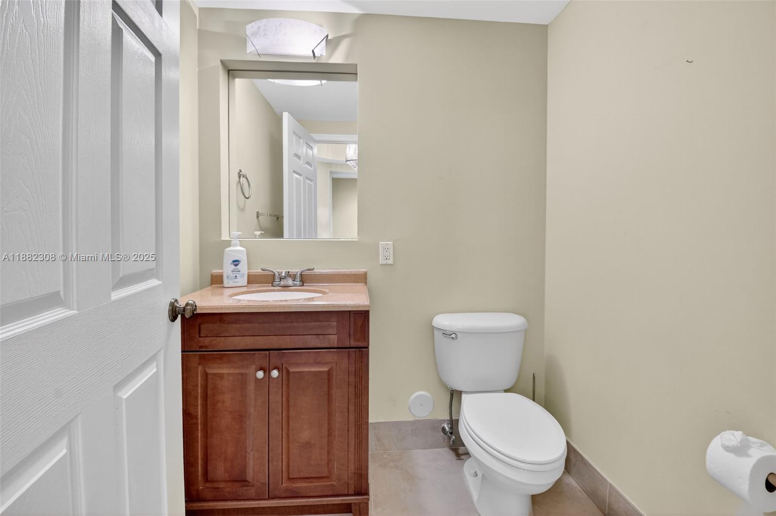 REGAL SHORES CONDO - Residential Lease