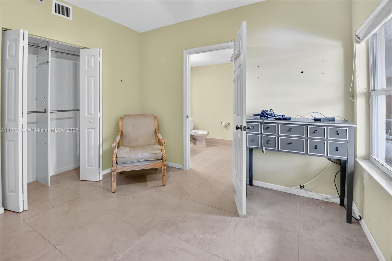 REGAL SHORES CONDO - Residential Lease