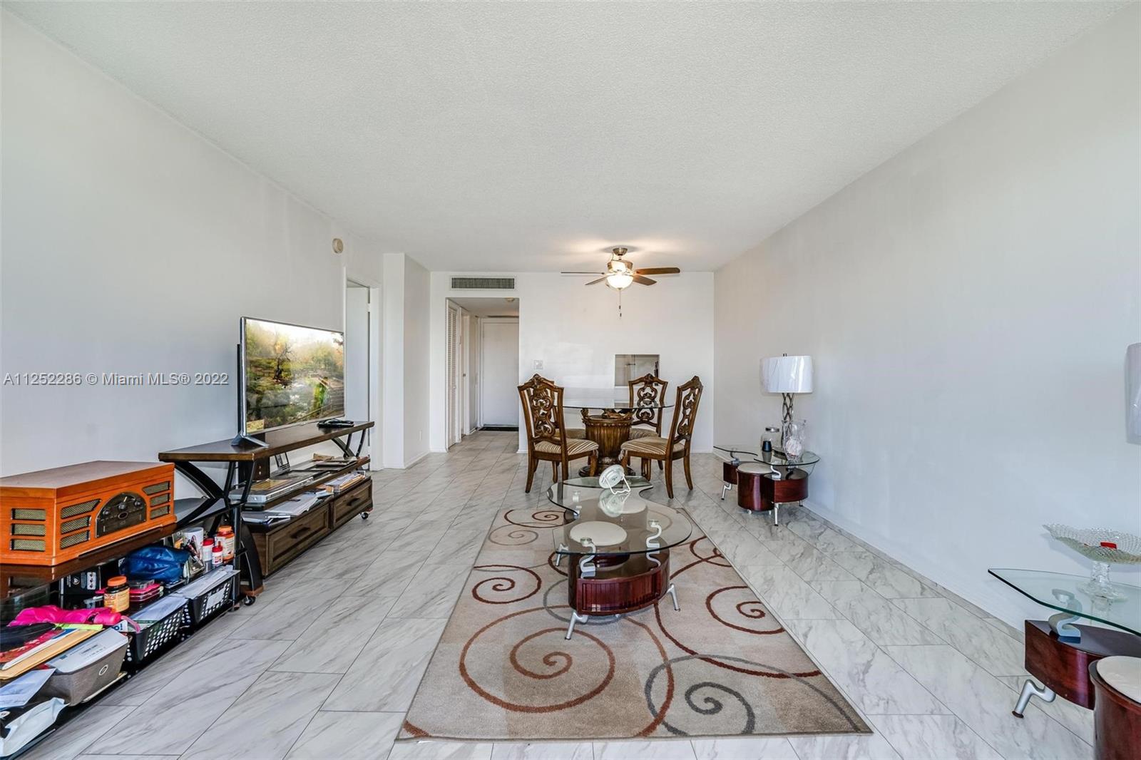 BRAVURA I CONDO - Residential