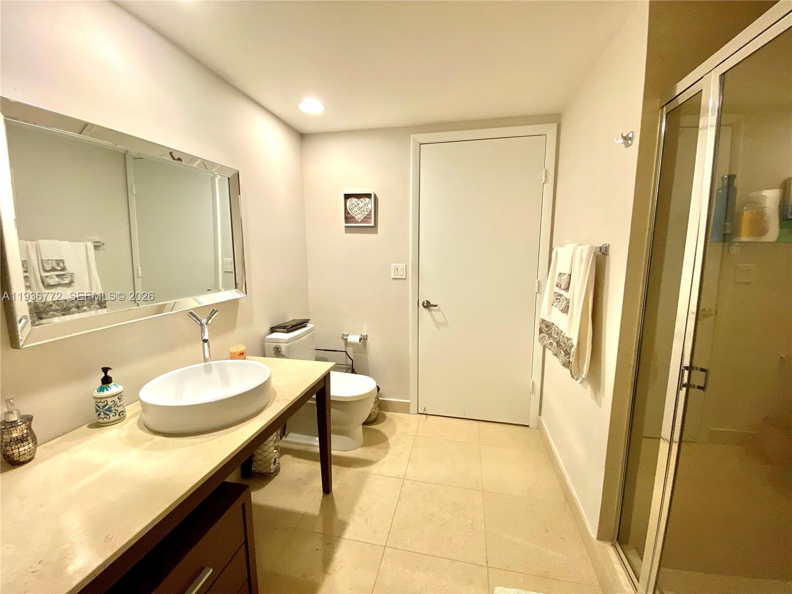 ICON BRICKELL NO TWO - Residential