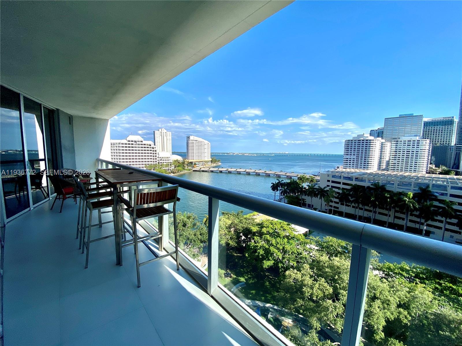 ICON BRICKELL NO TWO - Residential