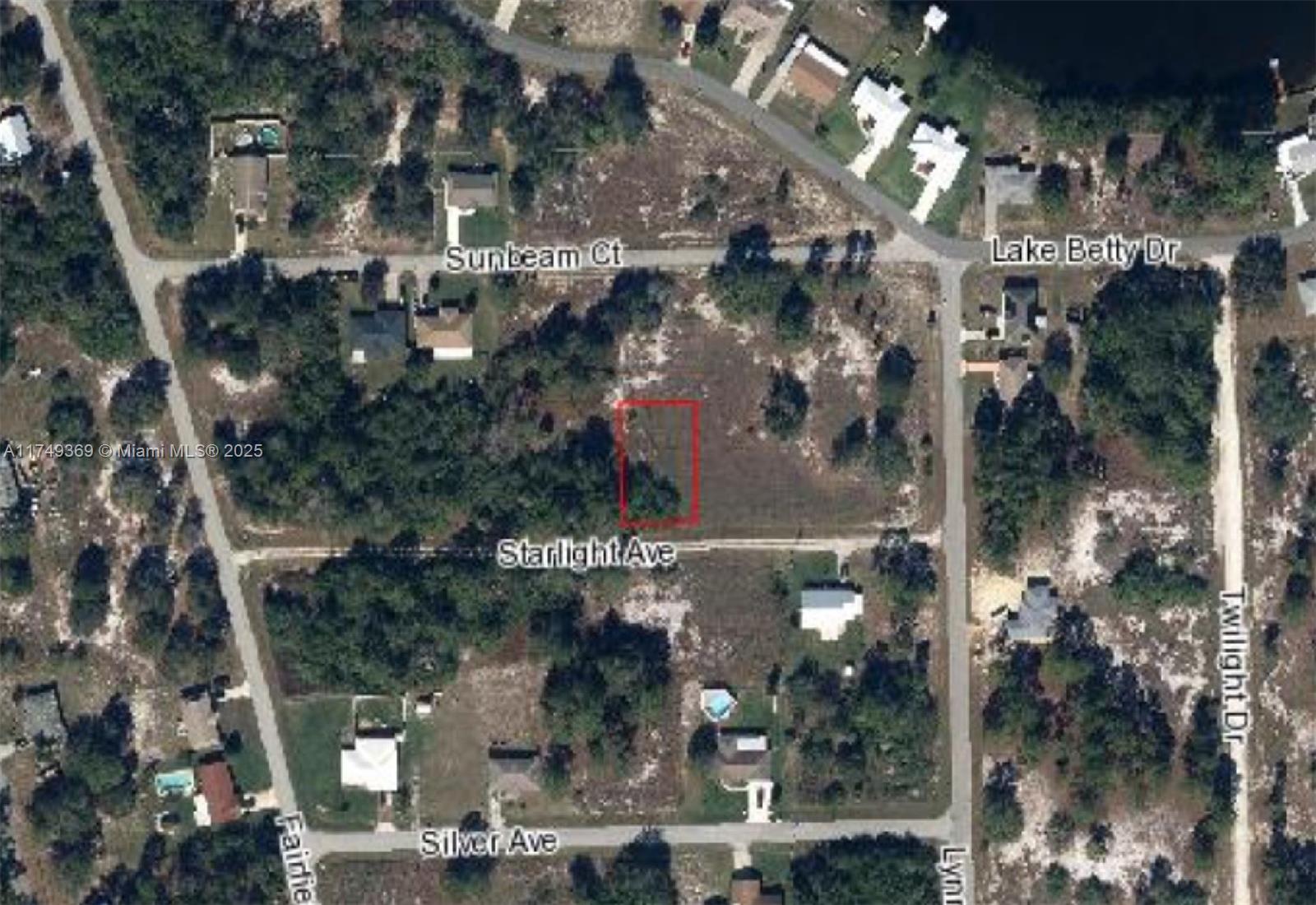Welcome to a fantastic investment opportunity in the heart of Lake Placid! This prime lot located at 236 Starlight Ave is perfect for your next residential or commercial project. With its strategic location and great potential, this property is an excellent choice for developers or individuals looking to build their dream home.
Conveniently located near local amenities, schools, and parks
Easy access to major roads and highways
Quiet and peaceful neighborhood
Ideal for constructing a single-family home, townhouse, or commercial building
Growing area with increasing property values
Don't miss out on this incredible opportunity to secure a valuable piece of land in Lake Placid. For more information or to schedule a visit call a agent