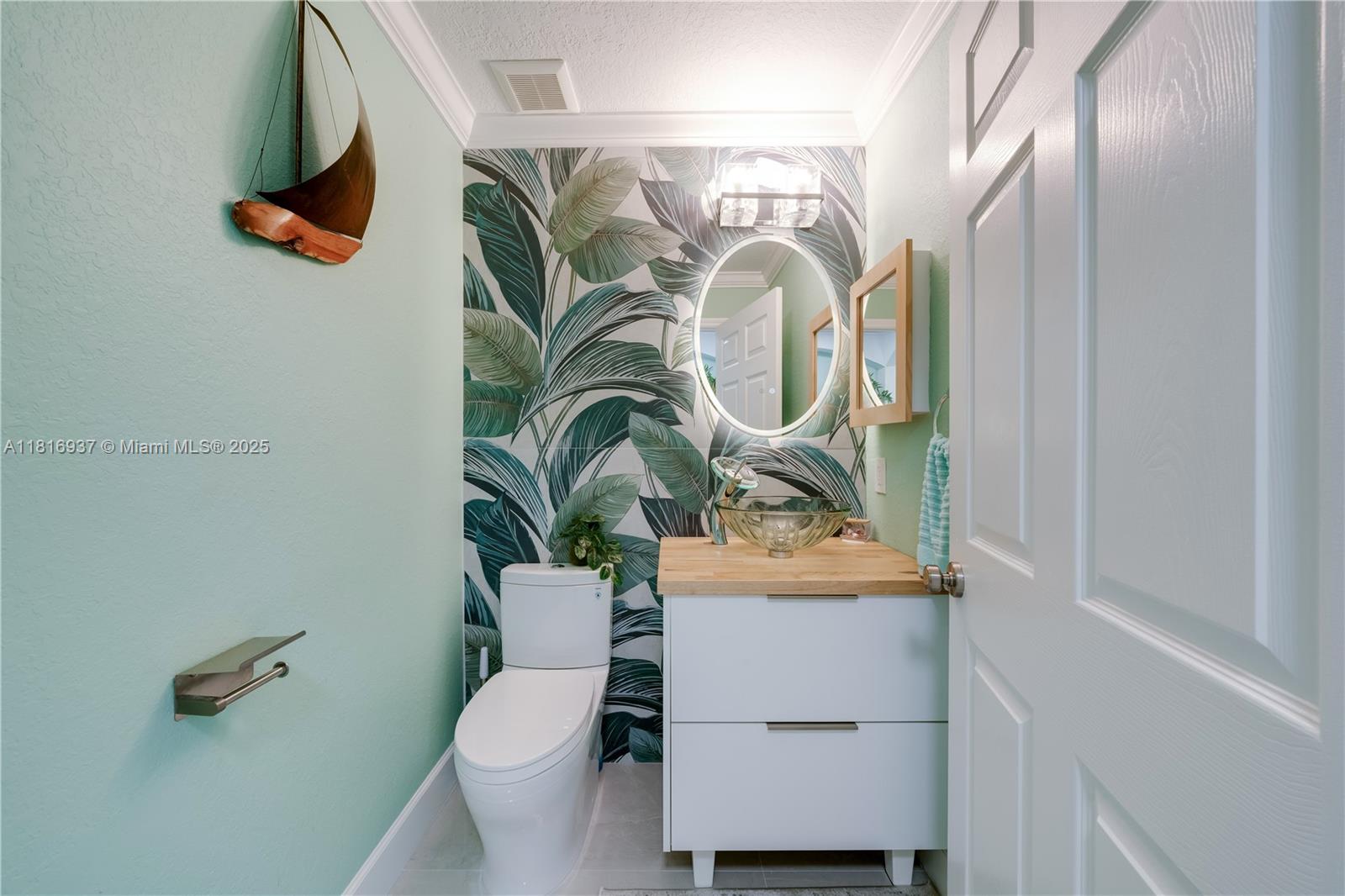 LAKES BY THE BAY JAY - Residential