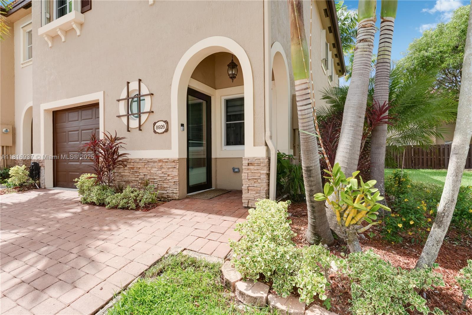 LAKES BY THE BAY JAY - Residential