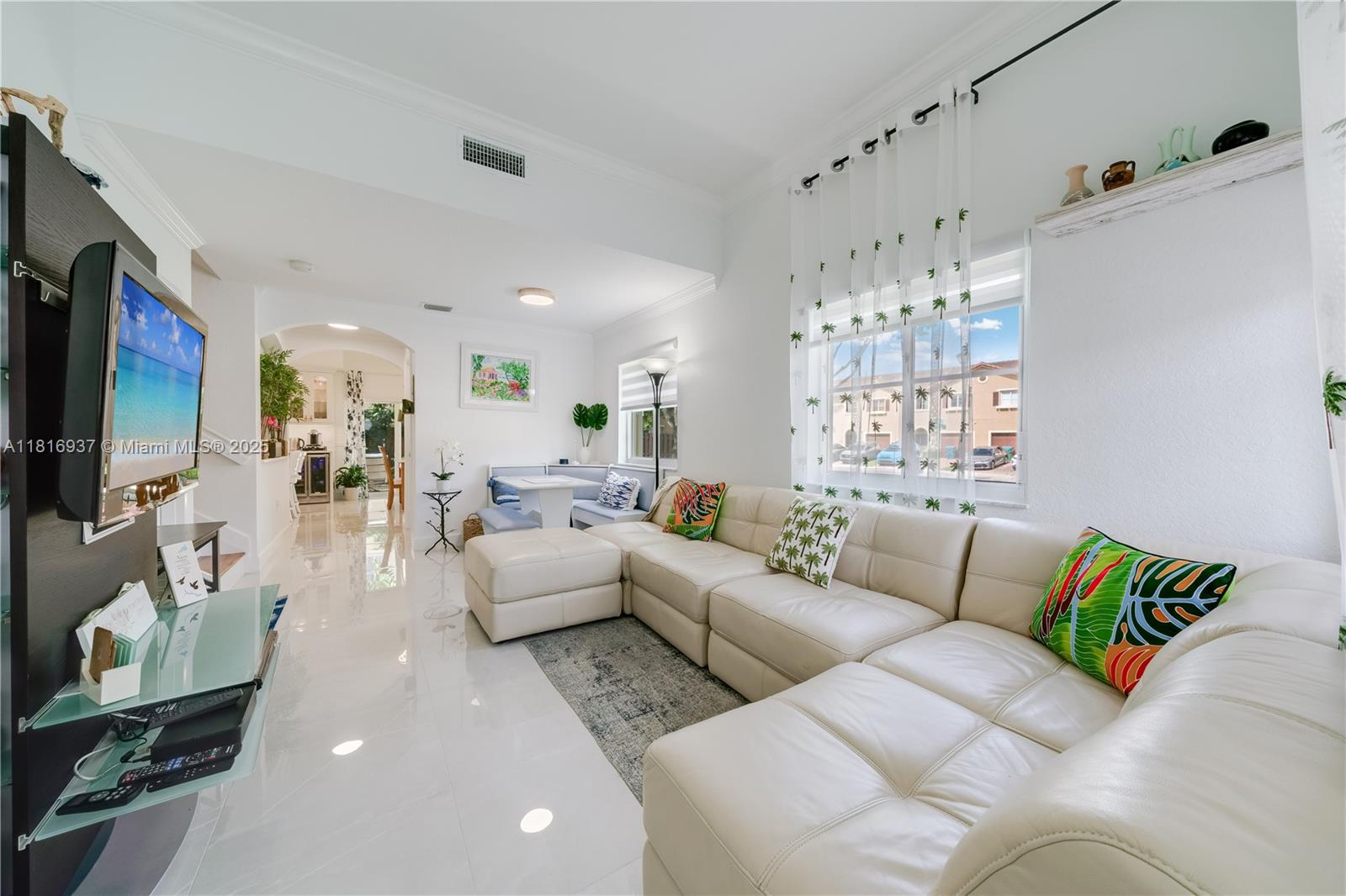 LAKES BY THE BAY JAY - Residential