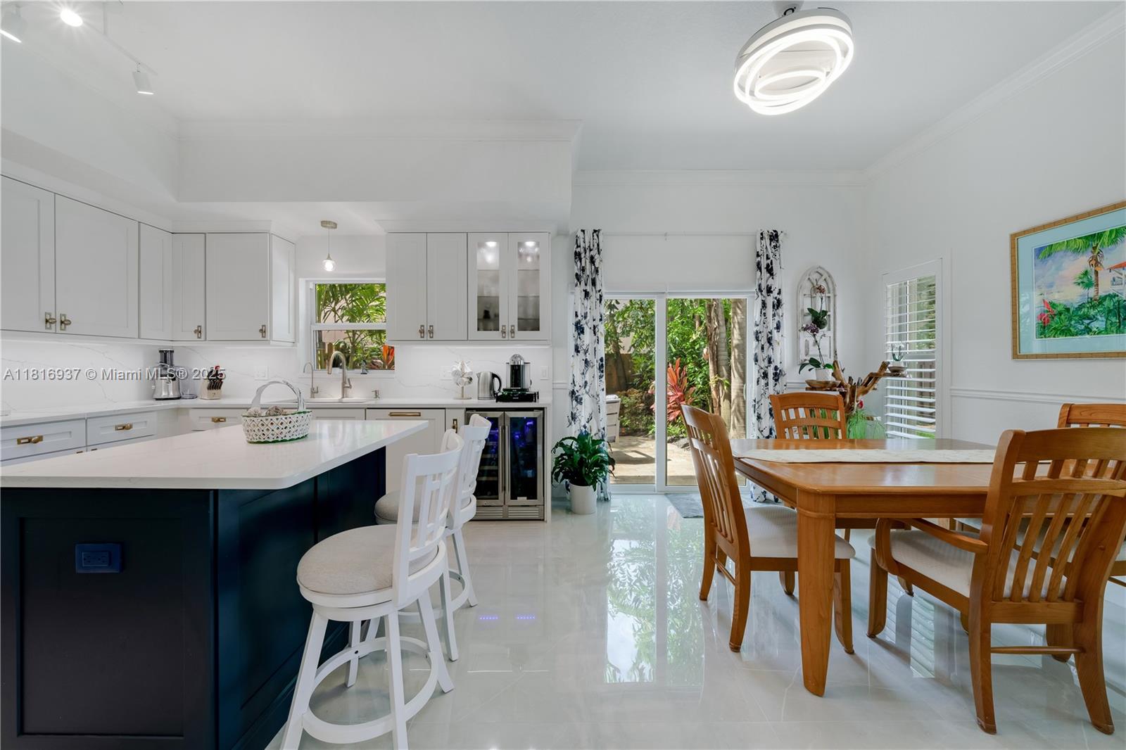 LAKES BY THE BAY JAY - Residential