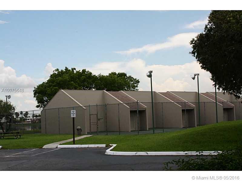 Lakes Meadow Homes - Residential