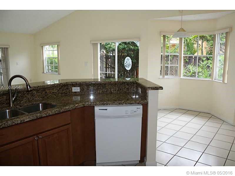 Lakes Meadow Homes - Residential