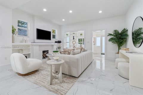 142 NW 47th Ter Miami FL 33127