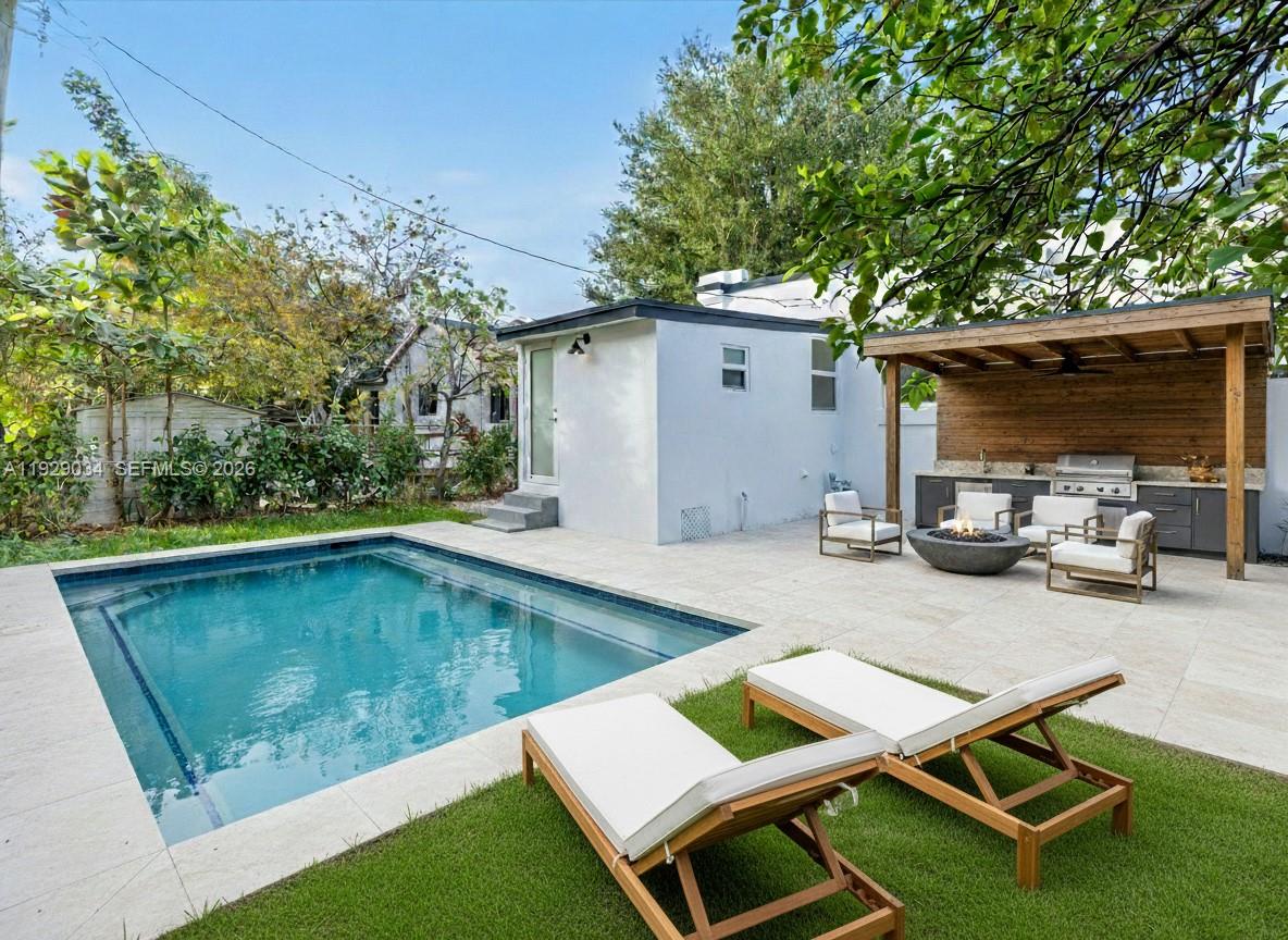 SHADOWLAWN EXTENSION SUB - Residential