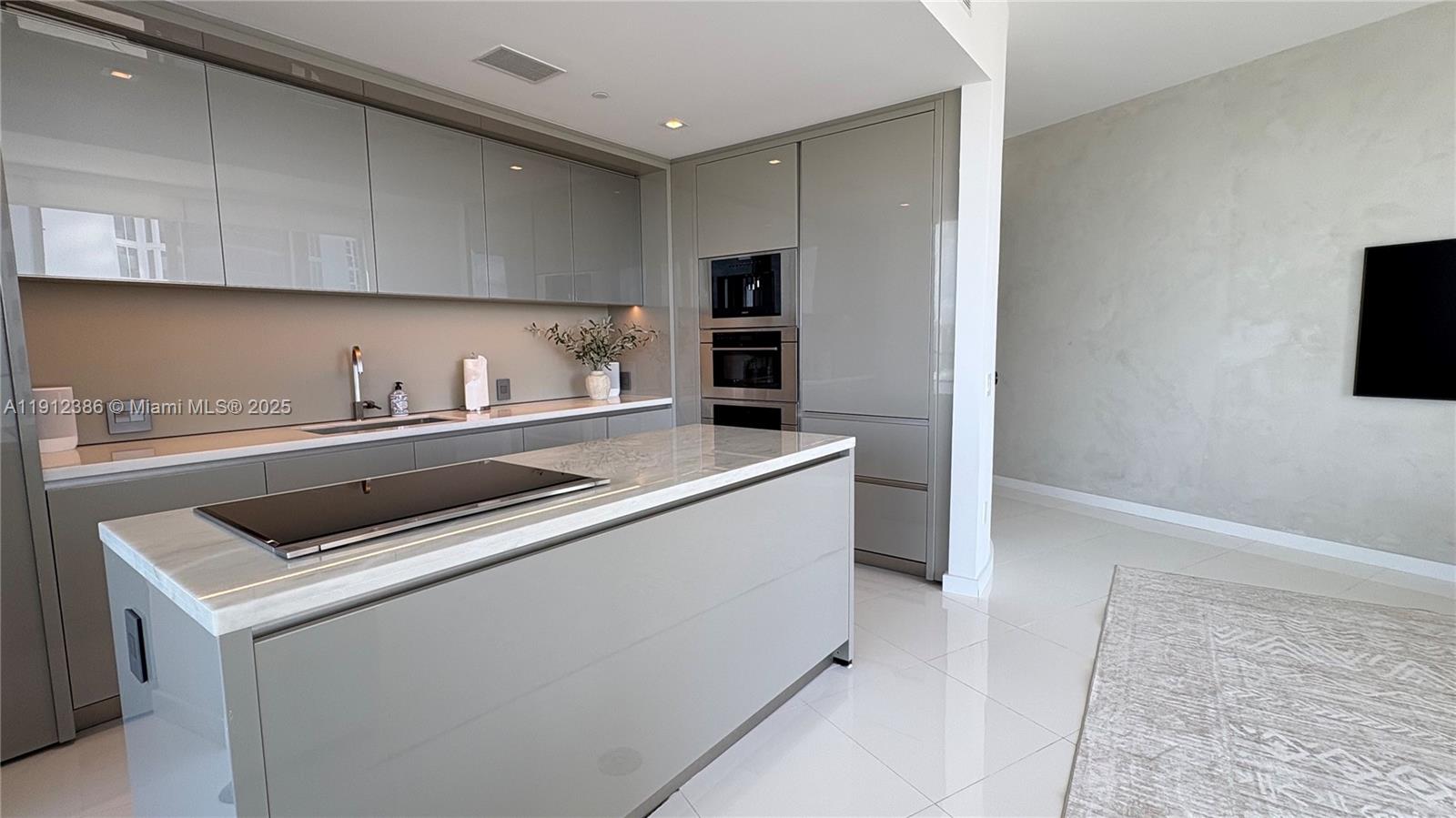 18975 COLLINS CONDO - Residential Lease