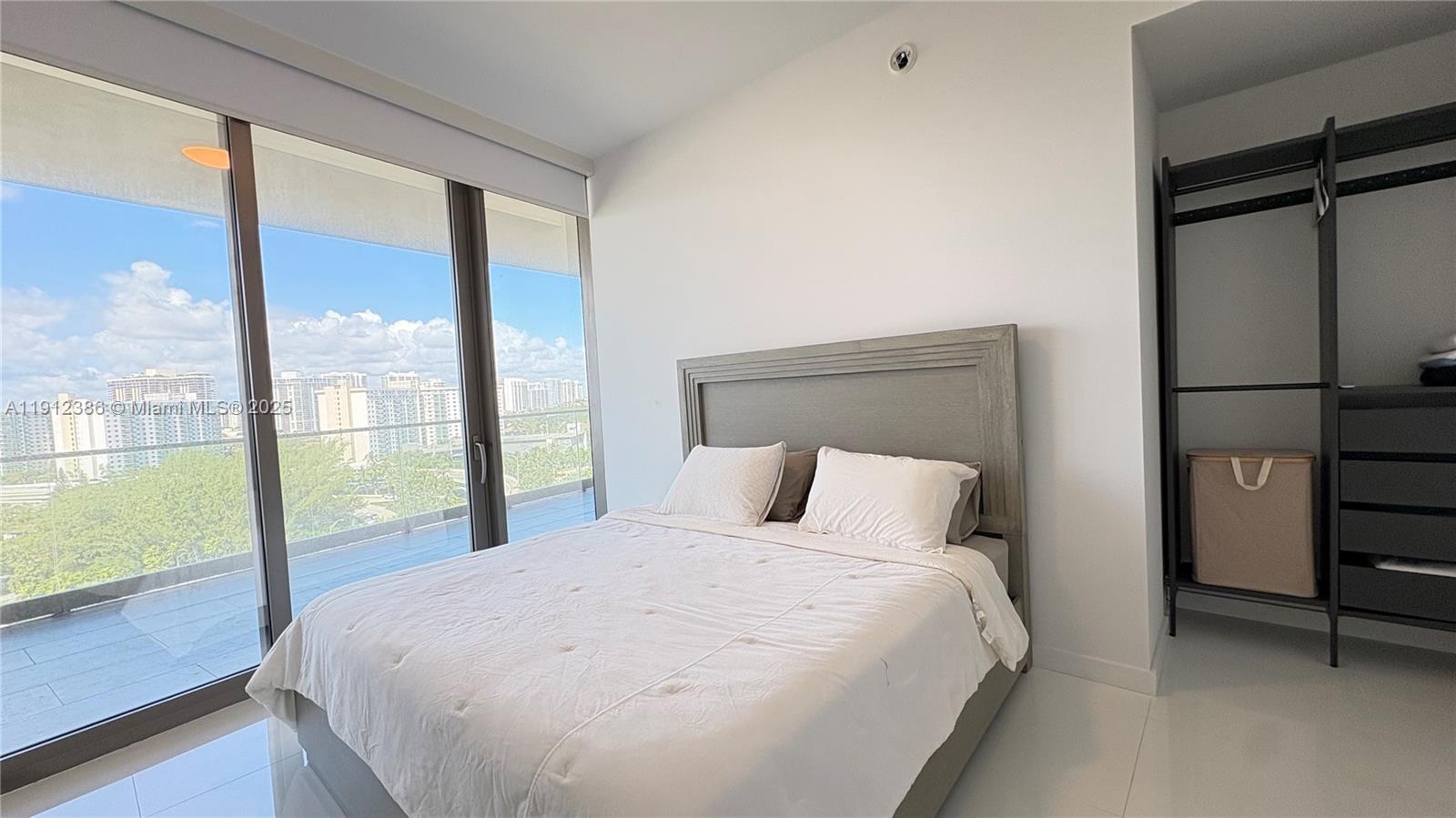 18975 COLLINS CONDO - Residential Lease