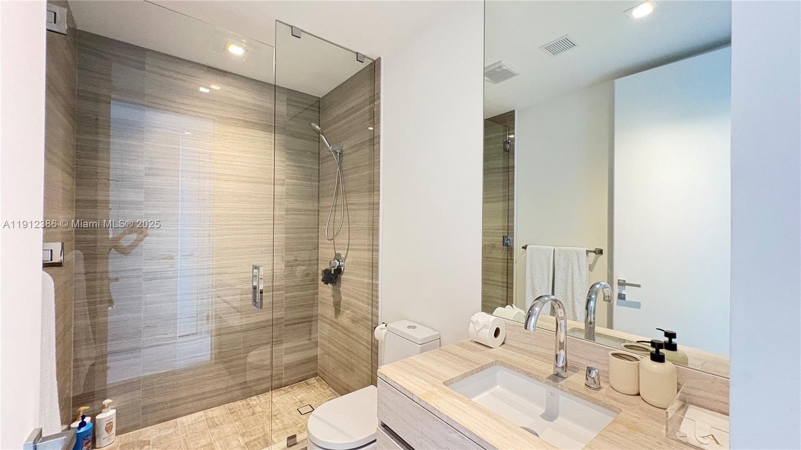 18975 COLLINS CONDO - Residential Lease