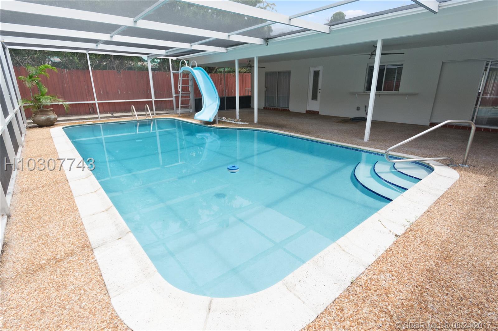 University Park Country C - Residential