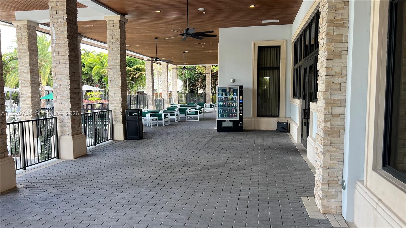 GRAND BAY SOUTH VILLAS - Residential Lease