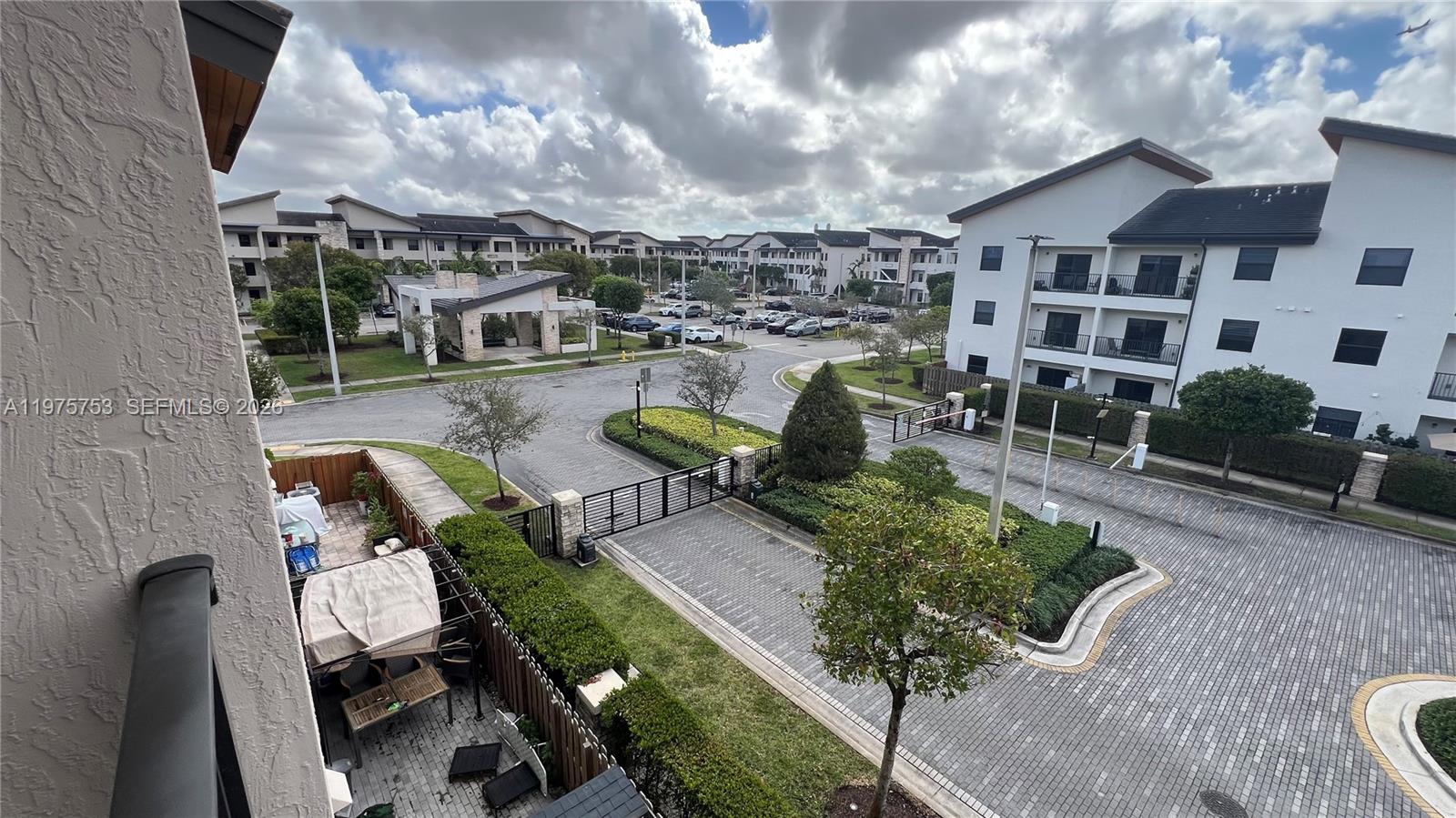 GRAND BAY SOUTH VILLAS - Residential Lease