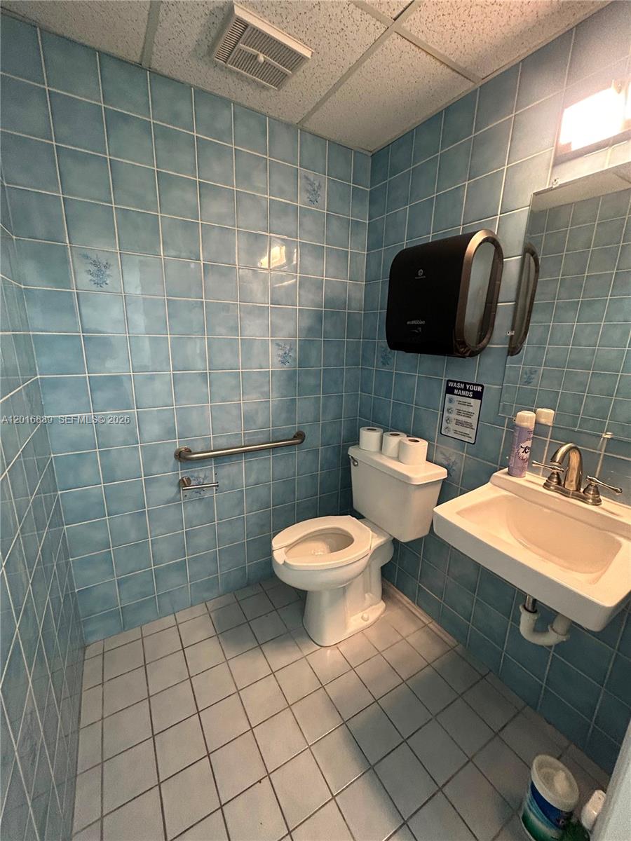 8080 W Flagler St Suite2B