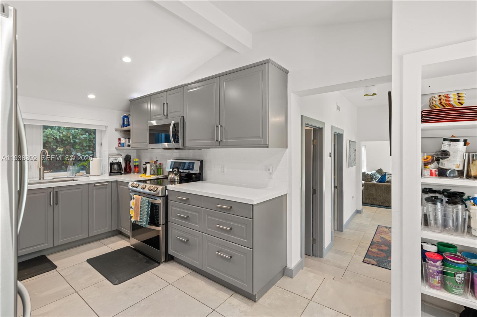 BRICKELL ESTATES - Residential