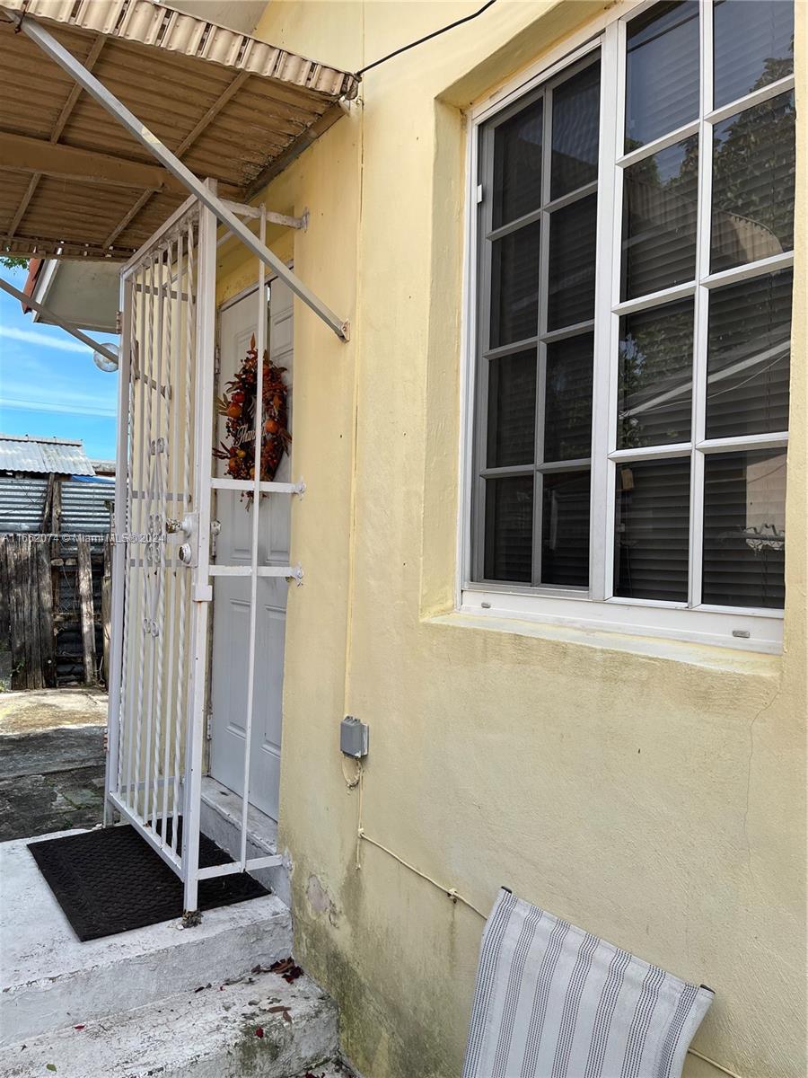 TWELFTH ST MANORS - Residential Income