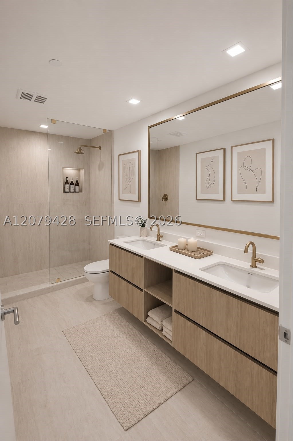 77 SE 5 ST 1806