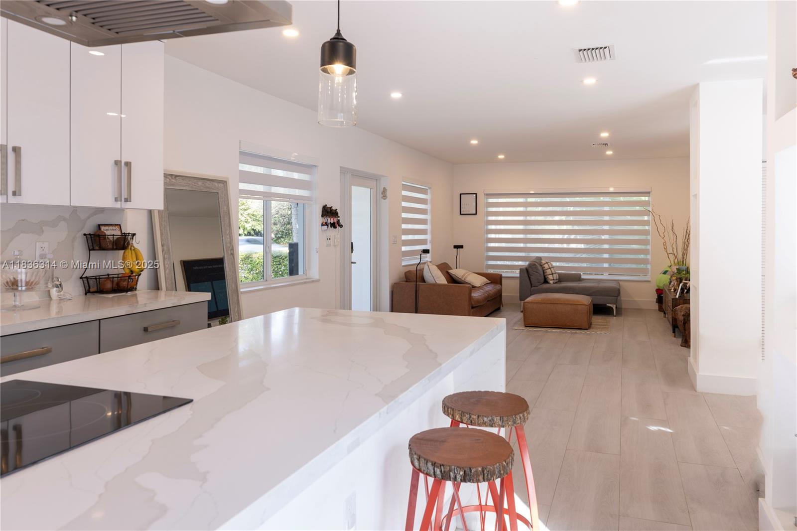 380 Morningside Dr