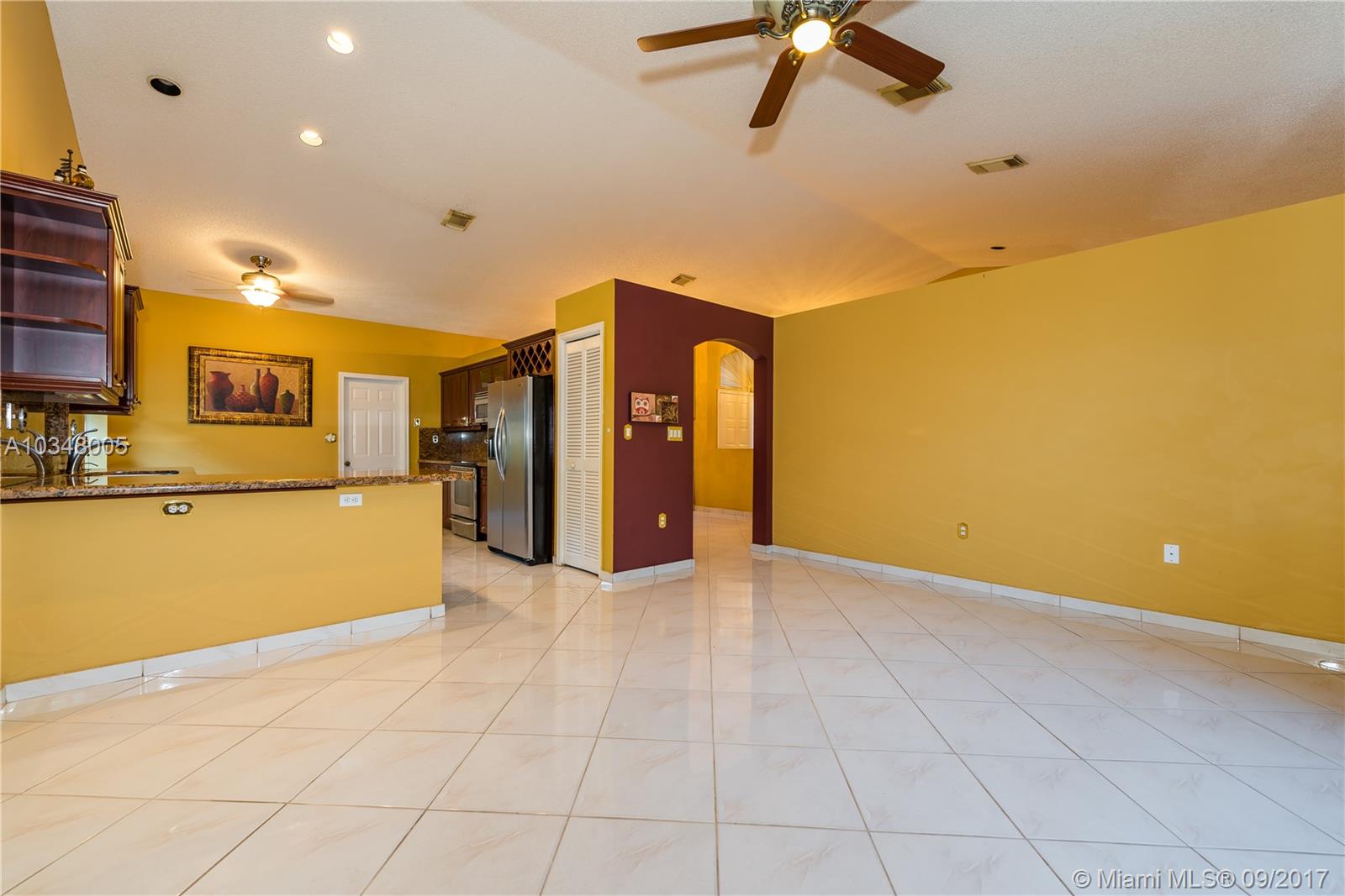 REPLAT OF COUNTRY LAKES S - Residential