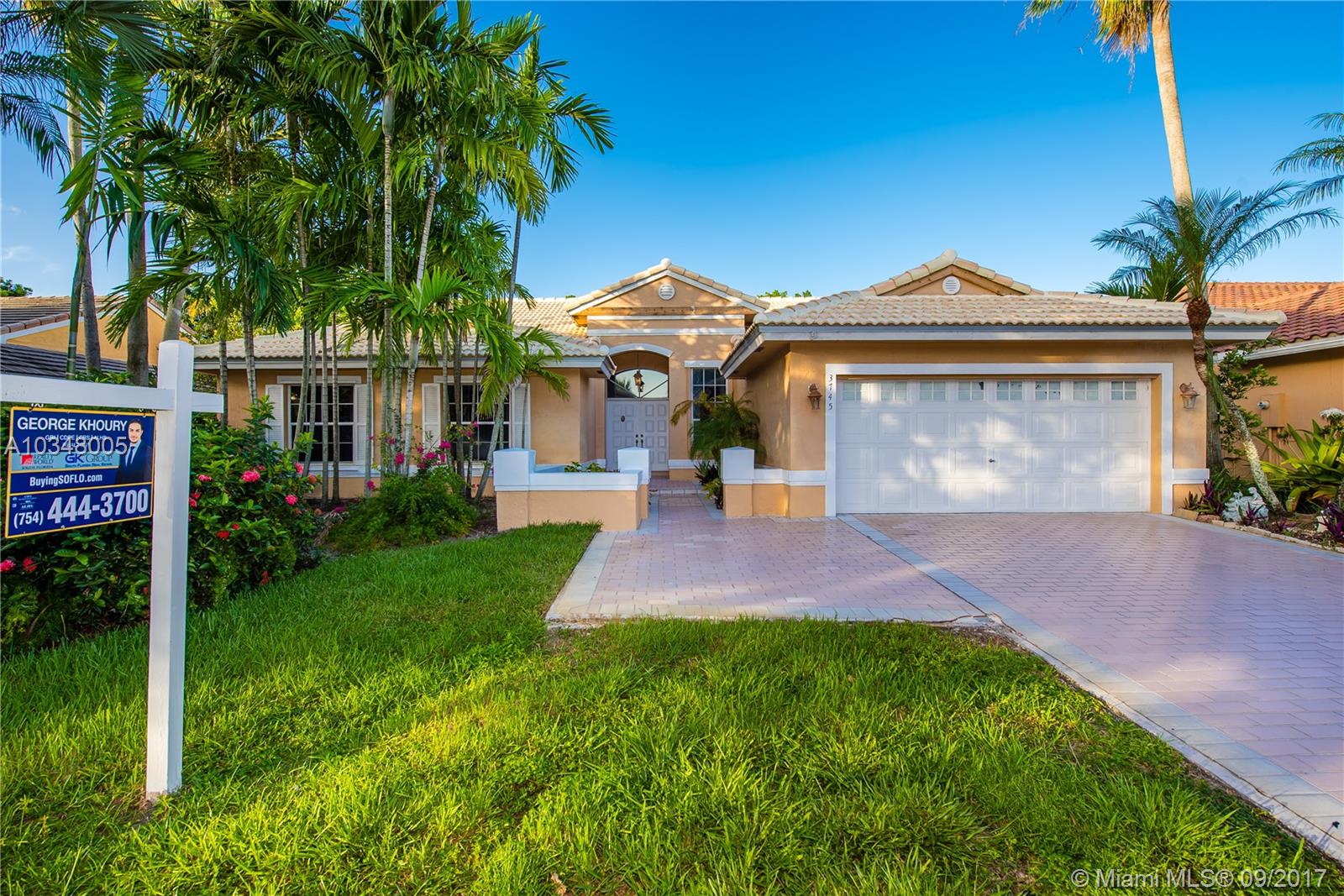 REPLAT OF COUNTRY LAKES S - Residential