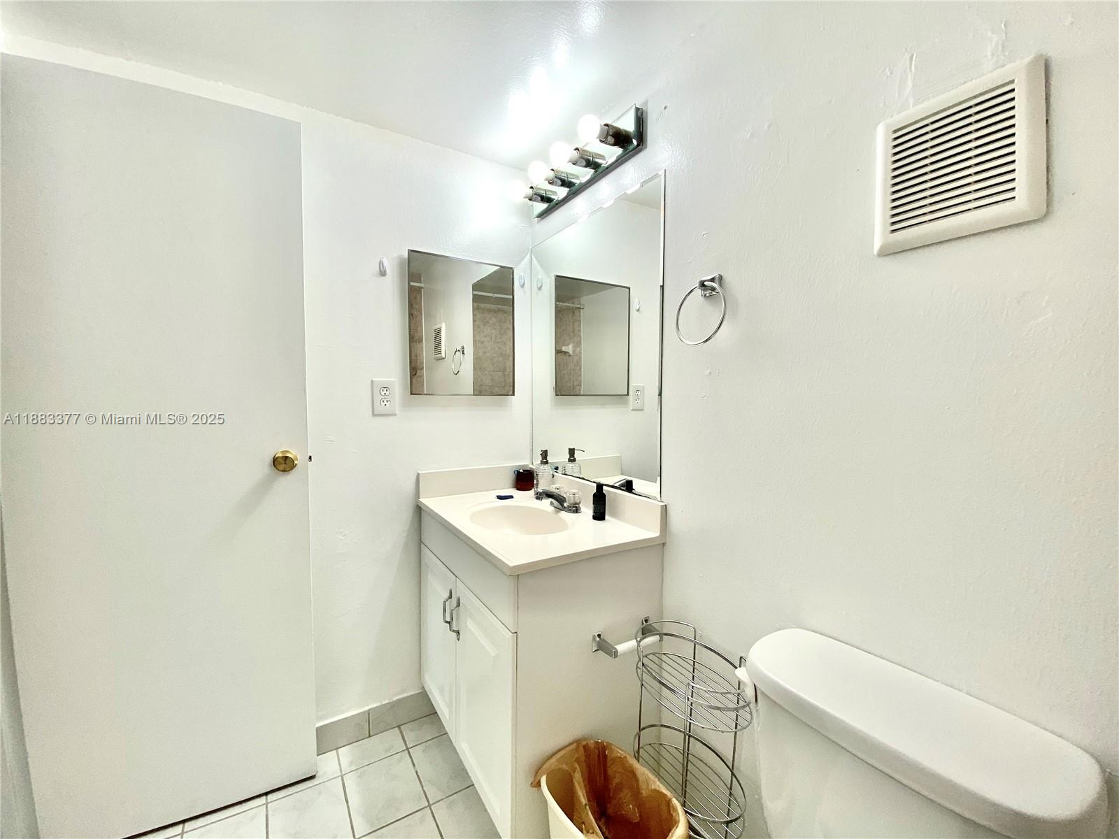 WOODSIDE APTS CONDO - Residential Lease