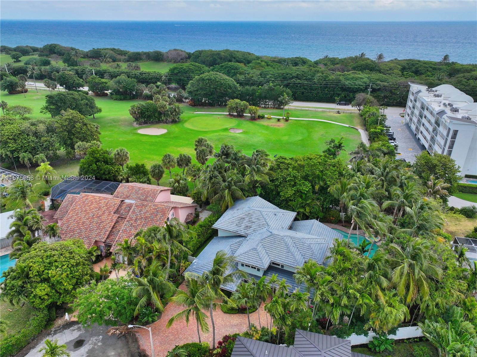 SUN AND SURF CLUB COMMUNI - Residential
