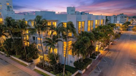 7744 Collins Ave 15 Miami Beach FL 33141