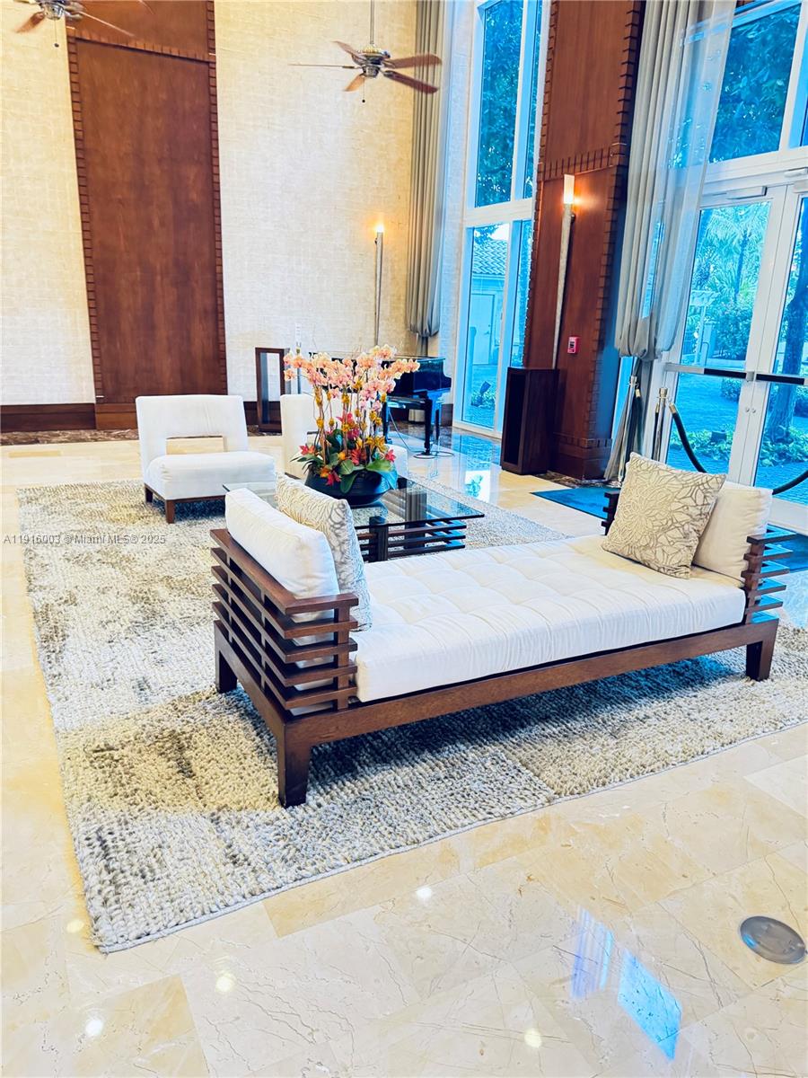 TURNBERRY ON THE GREEN - Residential Lease