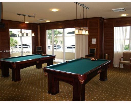 TURNBERRY ON THE GREEN - Residential Lease