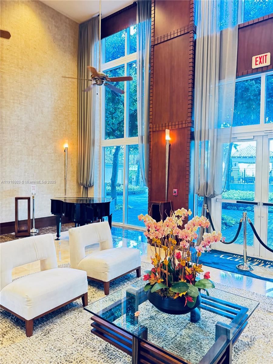 TURNBERRY ON THE GREEN - Residential Lease