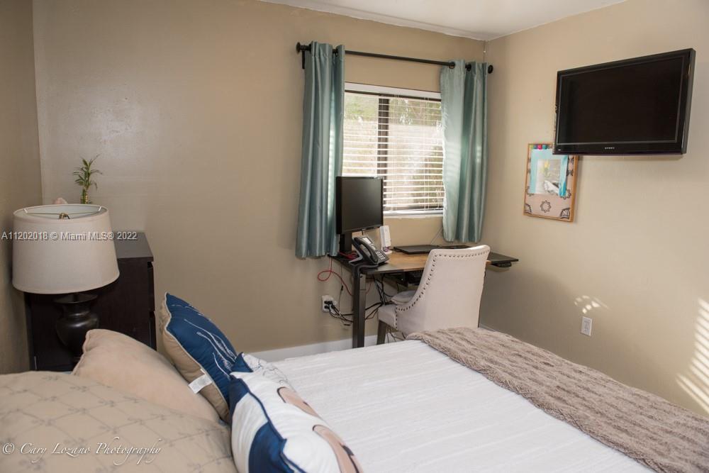 VILLA VENEZIA CONDO - Residential